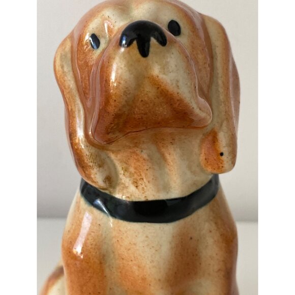Hound Dog Vintage Glazed Ceramic Sitting Figurine Unmarked 7 Inches - Picture 3 of 16